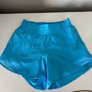 Lululemon Athletica blue high rise 4” hotty hot shorts